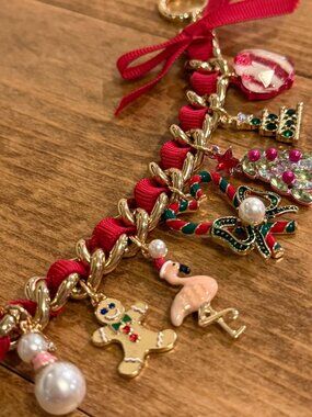 NWT Betsey Johnson Holiday Whimsy Christmas Charm Bracelet